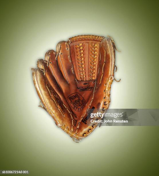 catcher's mitt - basebollhandske bildbanksfoton och bilder