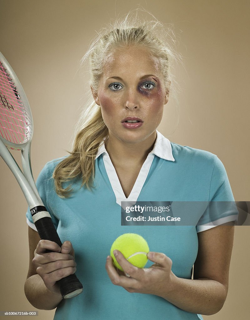 Veroveraar James Dyson meesteres Female Tennis Player With Black Eye Holding Tennis Racket And Ball Portrait Studio Shot High-Res Stock Photo - Getty Images Veroveraar James Dyson meesteres Female Tennis Player With Black Eye Holding Tennis Racket And Ball Portrait Studio Shot High-Res Stock Photo - Getty Images