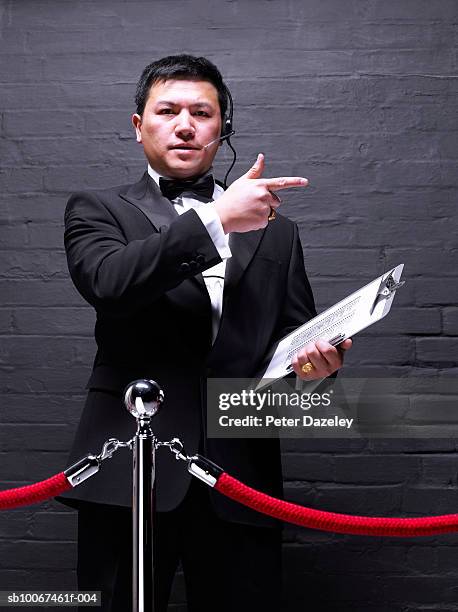 Security Bouncer Rope Bouncer Red Rope Photos and Premium High Res Pictures - Getty Images