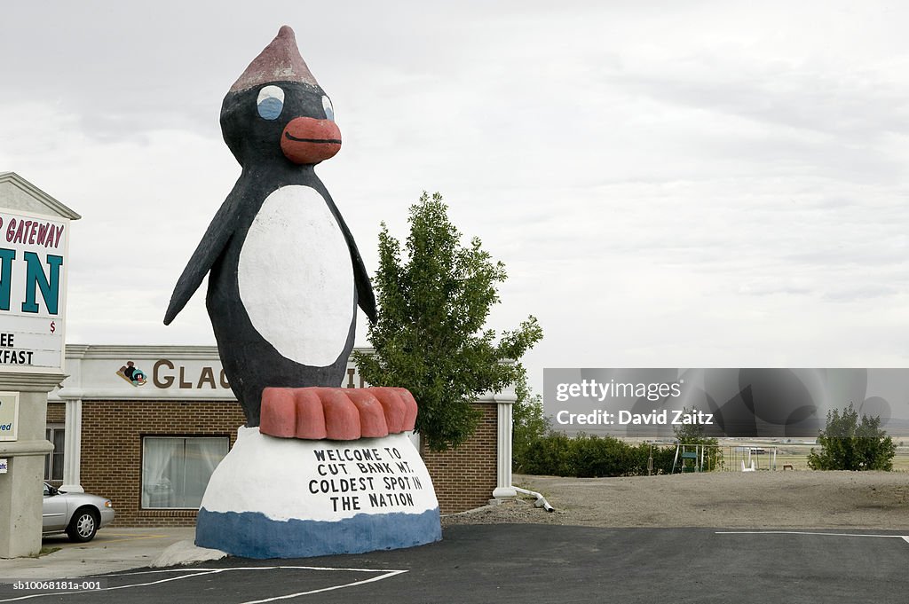 USA, Montana, Cut Bank, Roadside statue of penguin