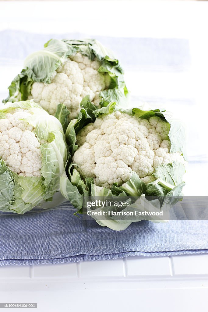Cauliflowers on napkin