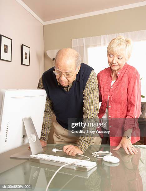 Senior Confused Using Computer 132 Old Person Computer Confused Stock Photos, High-Res Pictures, and ...