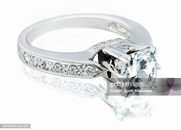 diamond ring on white background - diamantring stock-fotos und bilder