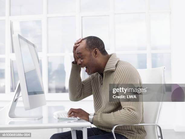 Embarrasing Computer Desktop Photo 224 Embarrassed Man Computer Stock Photos, High-Res Pictures, and ...
