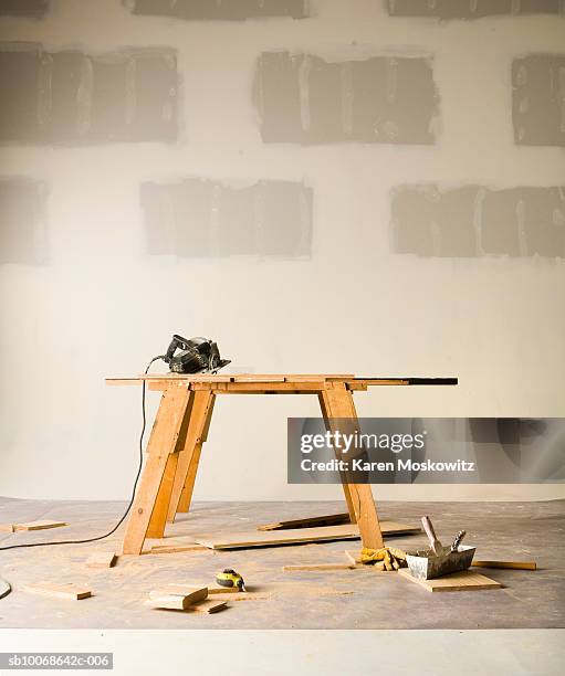 circular saw with tools - circular saw stock pictures, royalty-free photos & images