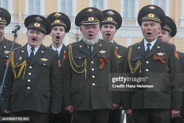 generals singing at parade - russia military stock pictures, royalty-free photos & images