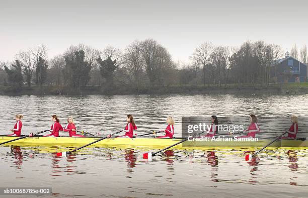 Female Rowing Crew Photos and Premium High Res Pictures - Getty Images
