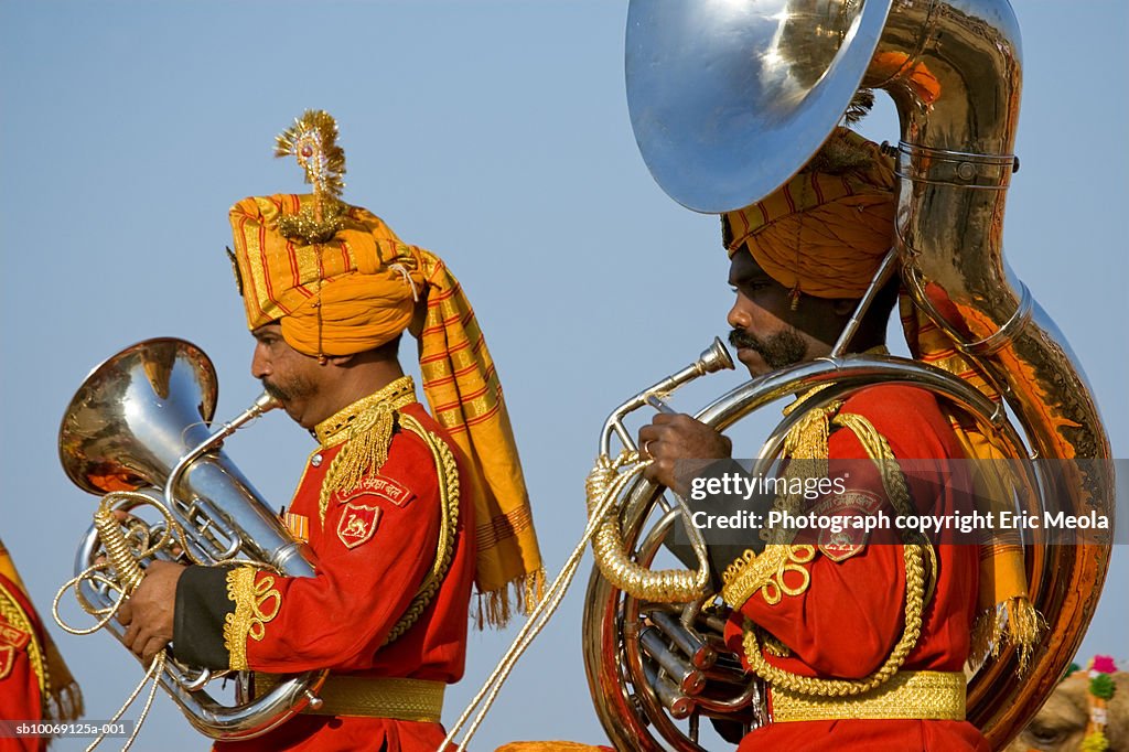 India, Rajasthan, Jaisalmer, Band playing at desert festival