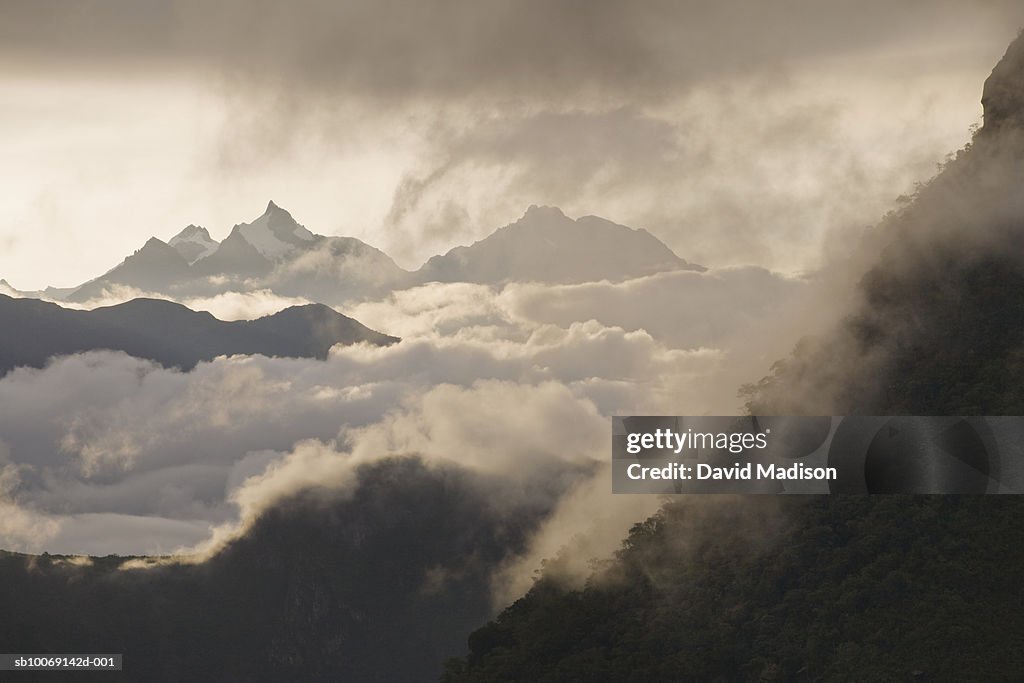 Peru, Cusco, Machu Picchu, Pumasillo Mountain and Vilcabamba mountain range