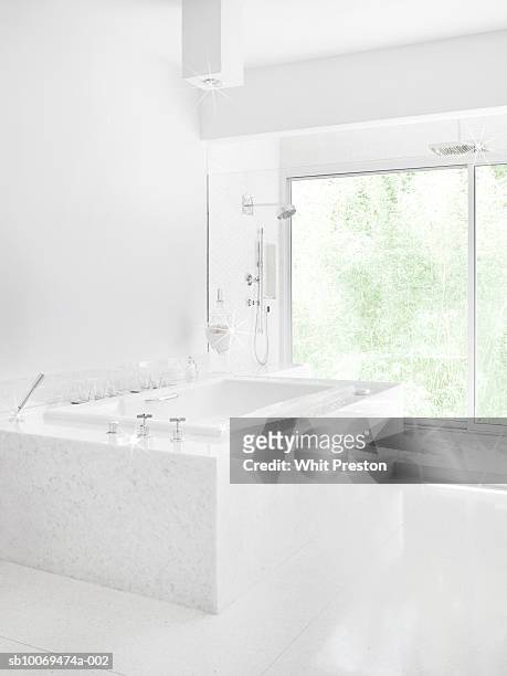 modern bathroom - 浴室 ストックフォトと画像