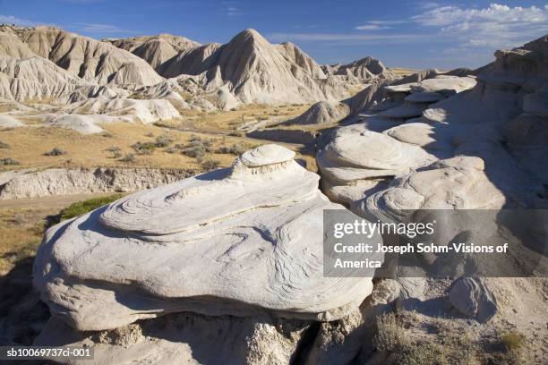 usa, nebraska, pine ridge escarpment, rock formations in toadstool geologic park - escarpment stock pictures, royalty-free photos & images