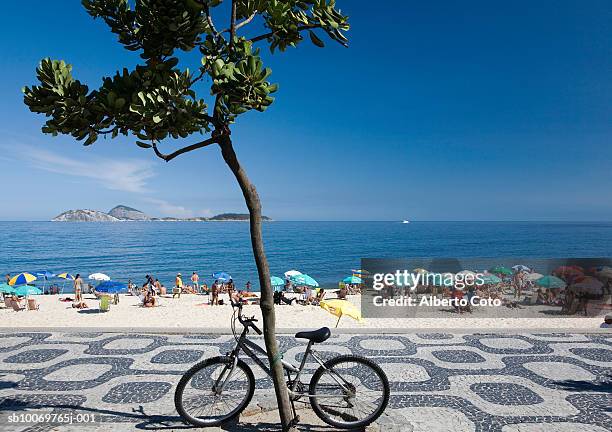 Blue Sky Rio Background 5,054 Rio Blue Sky Stock Photos, High-Res Pictures, and Images - Getty ...