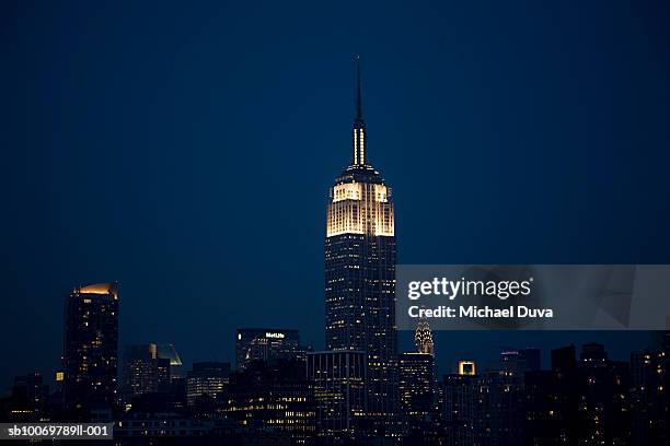 usa, new york state, new york city, empire state building at night - empire state building imagens e fotografias de stock