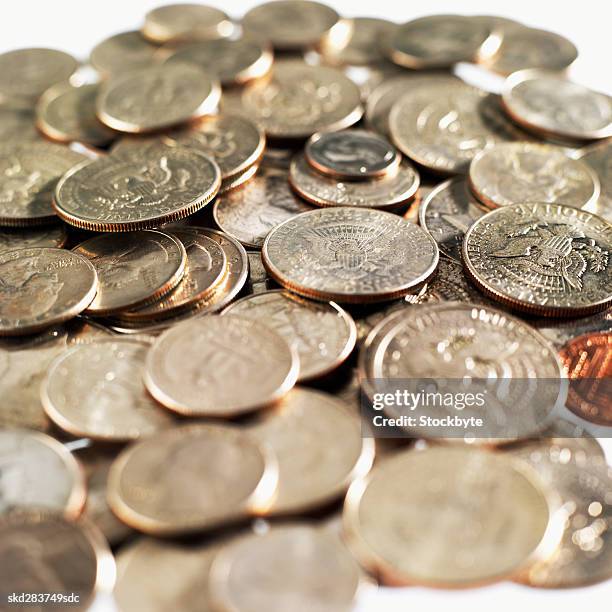 close-up of american coins of various denominations - moeda de dez cents - fotografias e filmes do acervo