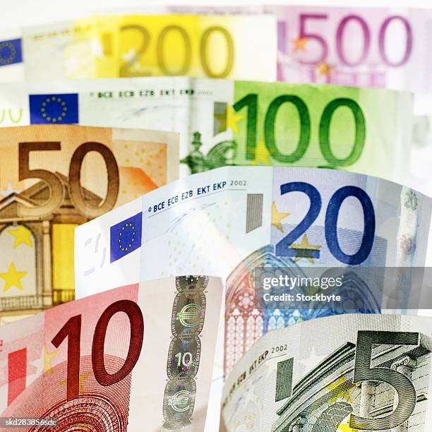 close-up of various euro bank notes - 50 euros stock-fotos und bilder