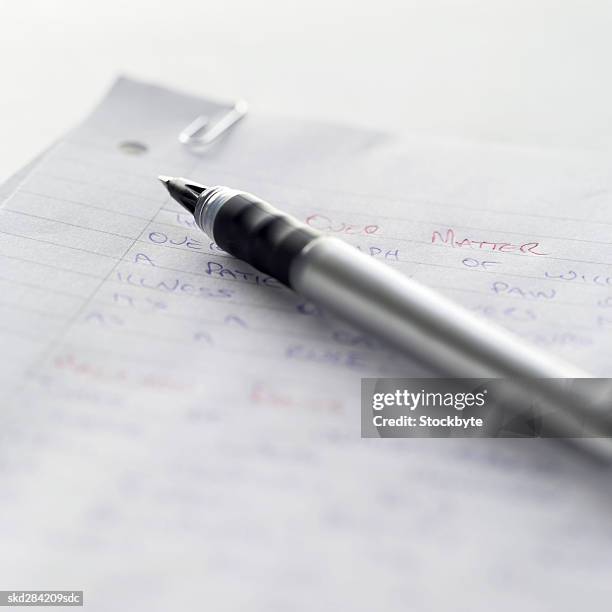 Paper And Notes Paper Note Photos and Premium High Res Pictures - Getty Images