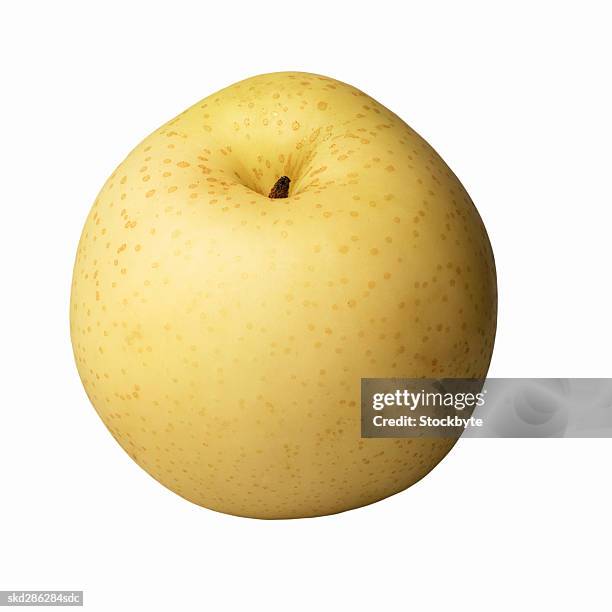 close-up of an asian pear - aziatische peer stockfoto's en -beelden