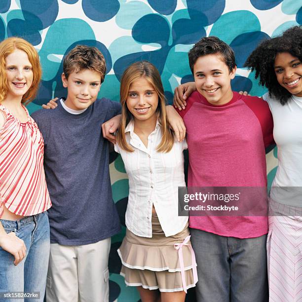 portrait of a group of young boys and girls (9-17) - 9… stock pictures, royalty-free photos & images