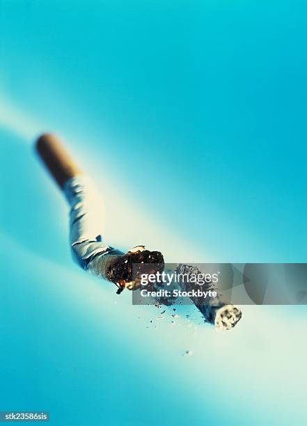 close-up view of burnt cigarette with its ash - piper perabo or maria sharapova or nastia liukin or daniella monet or erin sanders or ash stock pictures, royalty-free photos & images