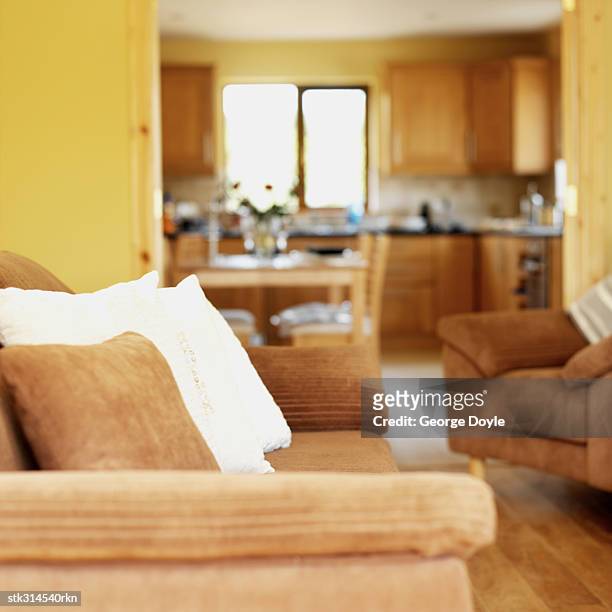 interiors of a living room - living stock-fotos und bilder