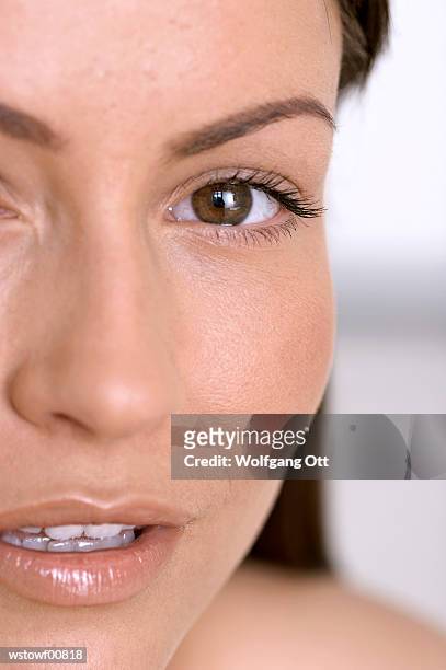young woman, close up - close to stock-fotos und bilder