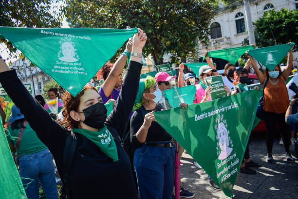 UNS: Abortion-Rights Demonstration In Latin America on International Safe Abortion Day