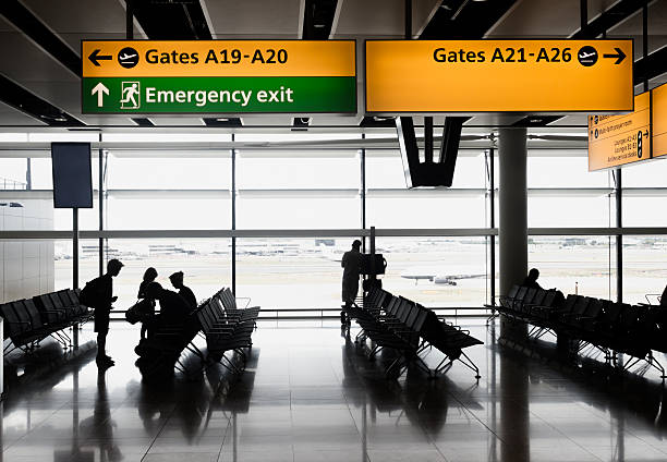airport departure lounge - uk airport stock pictures, royalty-free photos & images