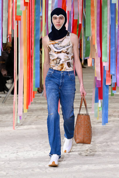 FRA: Loewe : Runway - Paris Fashion Week - Menswear F/W 2022-2023