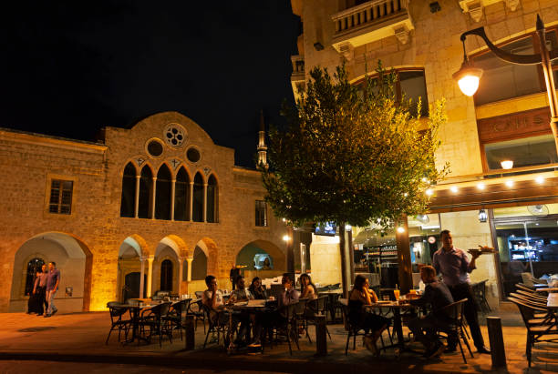 Alfresco dining at Place de l’Etoile, Beirut, Lebanon