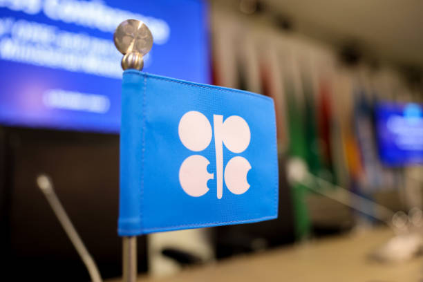 AUT: OPEC+ Meeting Mulls Production Cut in Move Set to Irk US