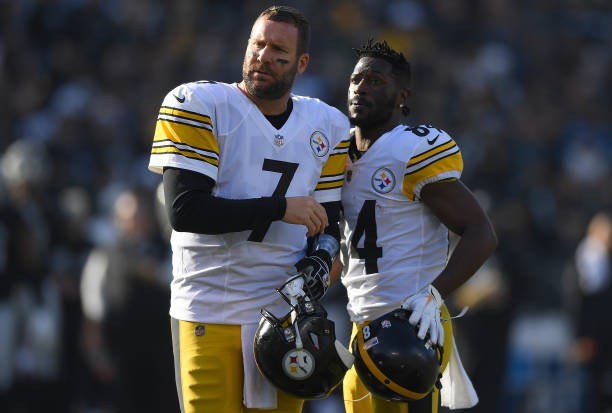 Antonio Brown and Ben Roethlisberger of the Pittsburgh Steelers looks on against the Oakland Raiders during the first half of their NFL football game...