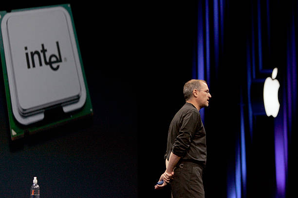 Apple CEO Steve Jobs opens the Apple Worldwide Developers conference with his keynote speech at the Moscone Center on June 6, 2005 in San Francisco,...