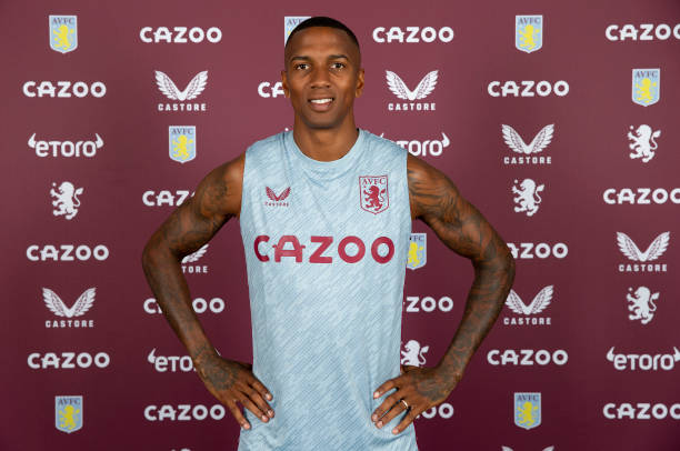 GBR: Ashley Young Signs a New Contract at Aston Villa