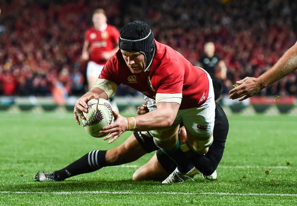 Auckland , New Zealand - 24 June 2017; Sean O'Brien of the British & Irish Lions goes over to score his side's first try during the First Test match between New Zealand All Blacks and the British & Irish Lions at Eden Park in Auckland, New Zealand. (Photo By Stephen McCarthy/Sportsfile via Getty Images)