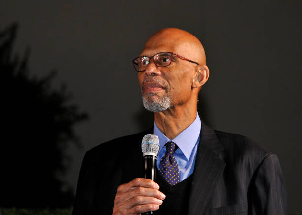 Basketball player Kareem Abdul-Jabbar speaks at the Fulfillment Fund's Spring Fundraising Celebration Honoring UCLA at Sony Pictures Studios on April...