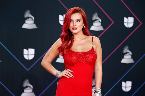bella thorne attends the 22nd annual latin grammy awards at mgm grand picture