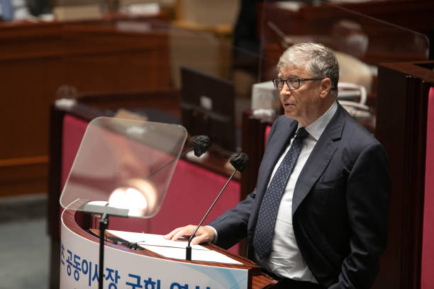KOR: Bill Gates Speaks at South Korea's National Assembly
