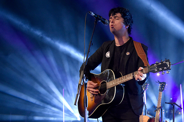 billie-joe-armstrong-performs-during-a-s