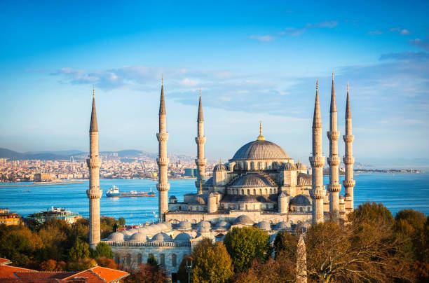 Tour a Tierra Santa Blue-mosque-in-istanbul-picture-id160193420?k=20&m=160193420&s=612x612&w=0&h=YN7jr8L0I2sz0ypeDVUBNc8UV_ZhJJCtOzDETElEsic=