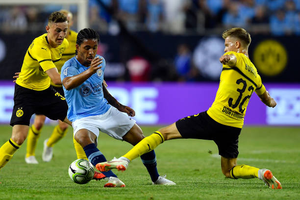 Maglia Home Borussia Dortmund Dženis Burnic Maglia Home Borussia Dortmund Dženis Burnic