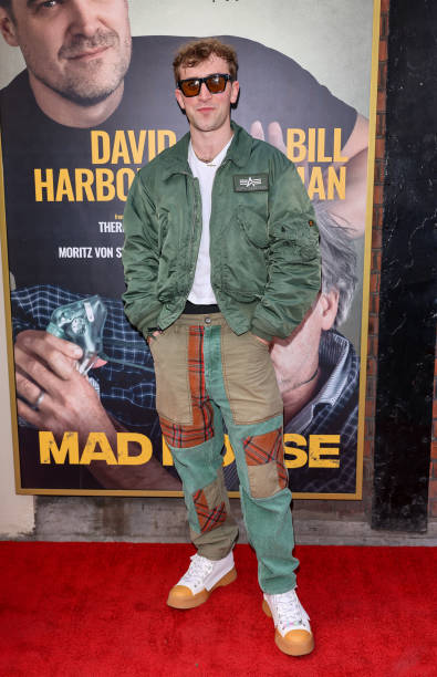 GBR: 'Mad House' Press Night Arrivals