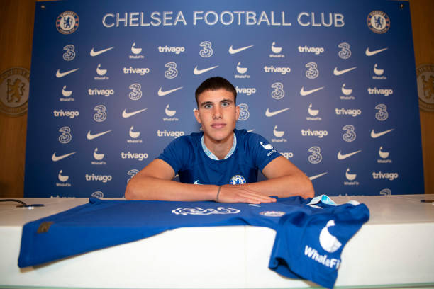 GBR: Chelsea Training Session And Press Conference