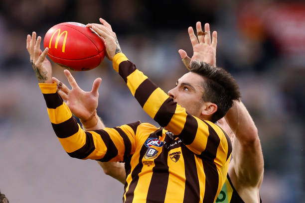 Chad Wingard of the Hawks marks the ball during the round nine AFL match between the Hawthorn Hawks and the Richmond Tigers at Melbourne Cricket...