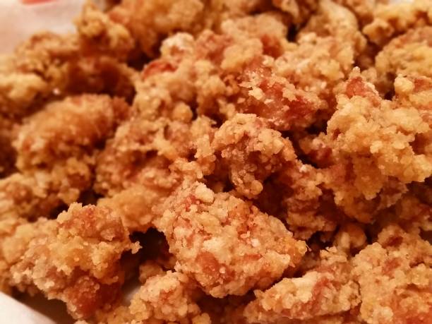chicken karaage (japanese fried chicken) - からあげ ストックフォトと画像