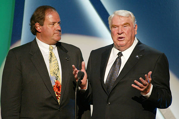 Chris Berman and John Madden at ESPN's 10th Annual Espy Awards at the Kodak Theatre in Hollywood, Ca. Wednesday, July 10, 2002. Photo by Kevin...