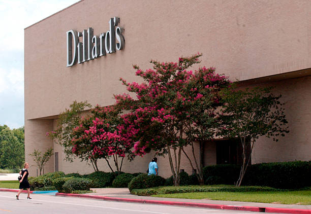 customers enter the dillards department store at parkdale mall in picture id94818532?k=20&m=94818532&s=612x612&w=0&h=k3MlwRFRXETvUExp6Hj0mD8Rt6C nJyCjs9pvAKQnks=