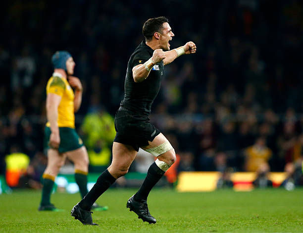 LONDON, ENGLAND - OCTOBER 31: Dan Carter of New Zealand celebrates victory after the final whistle during the 2015 Rugby World Cup Final match between New Zealand and Australia at Twickenham Stadium on October 31, 2015 in London, United Kingdom. (Photo by Stu Forster/Getty Images)