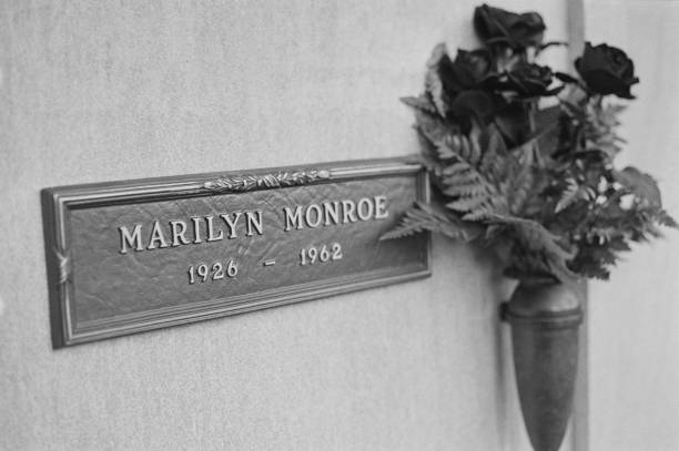 December 1973 view of the memorial plaque on crypt number 24 where the body of American actress Marilyn Monroe was interred following her funeral at...