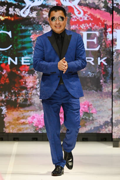 NY: NYFW hiTechMODA Season 8 - Marc Defang New York Couture