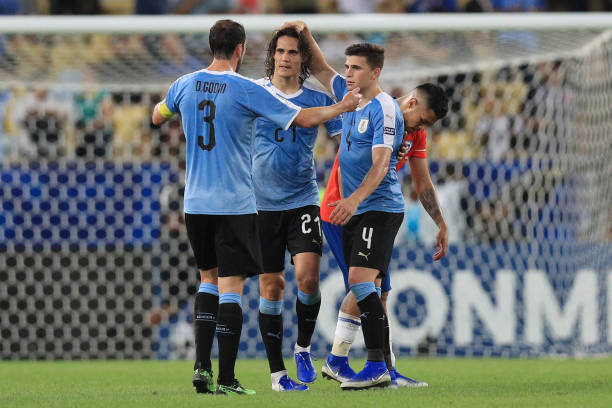 Diego Godin Edinson Cavani and Giovanni Gonzalez of Uruguay celebrate after winning the Copa America Brazil 2019 group C match between Chile and...